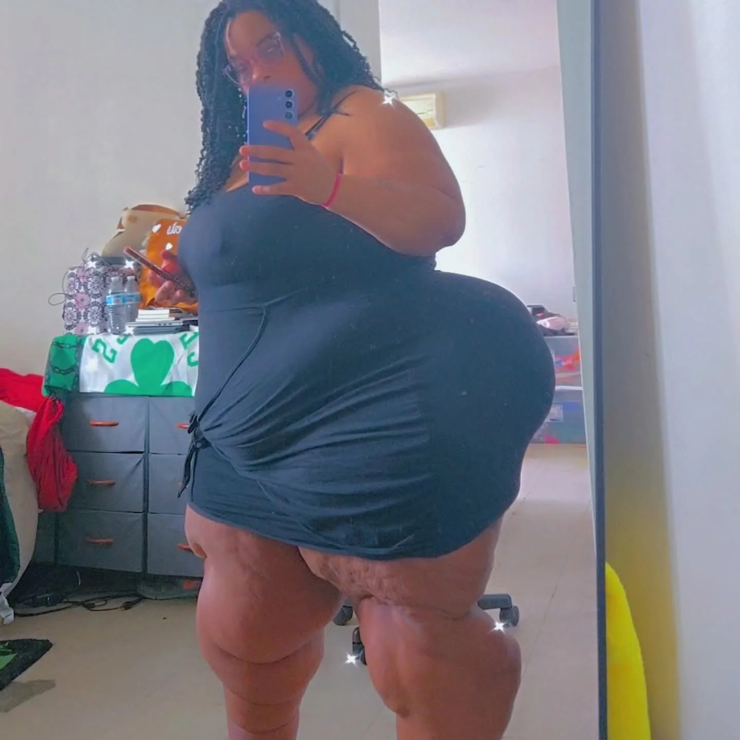 Ssbbw ebony auntie with a whole lotta hips and a whole lotta ass. I'm not pulling out 155 image 11