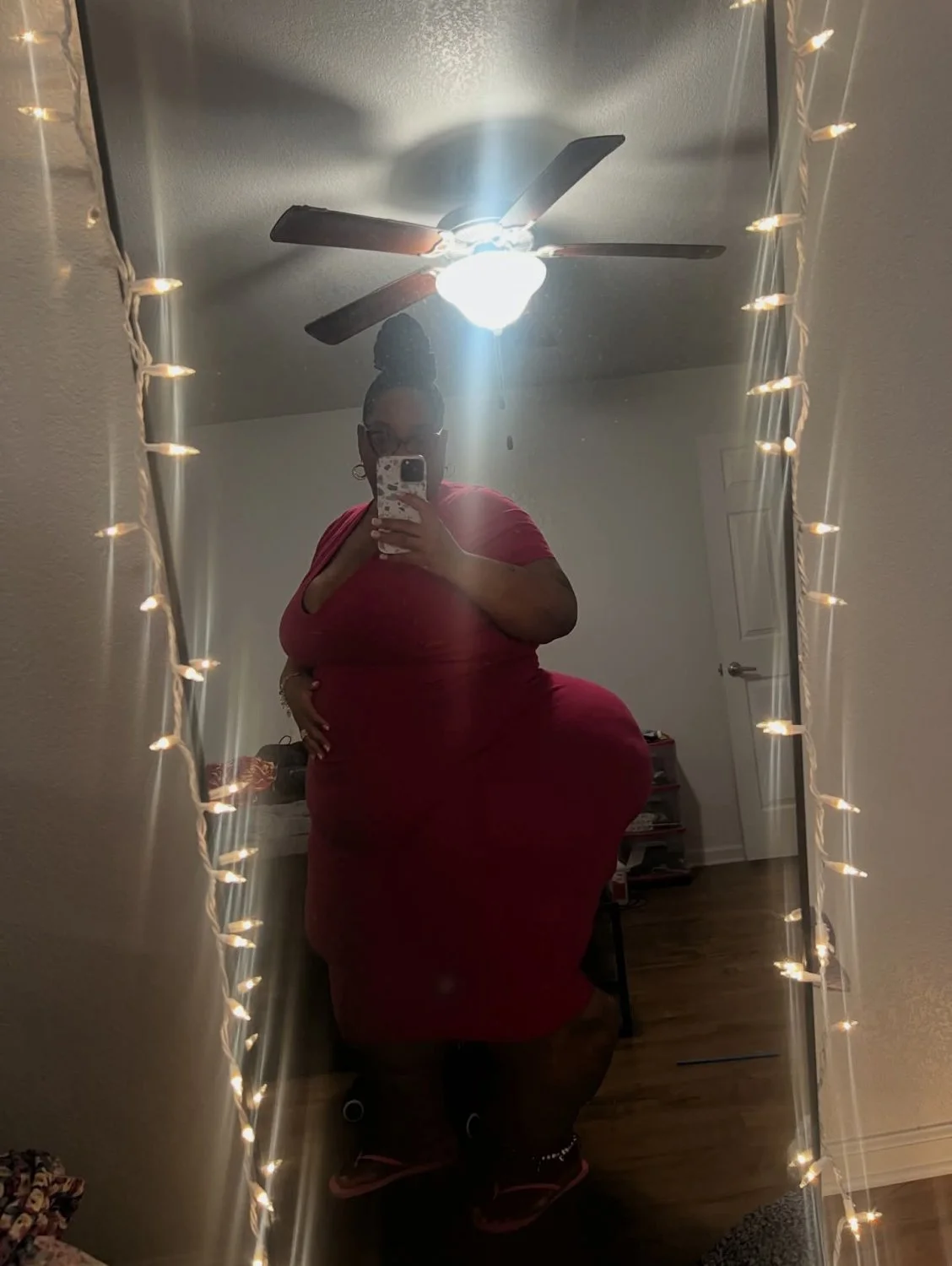 Ssbbw ebony auntie with a whole lotta hips and a whole lotta ass. I'm not pulling out 155 image 46