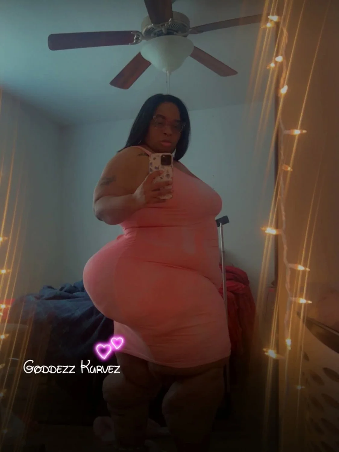 Ssbbw ebony auntie with a whole lotta hips and a whole lotta ass. I'm not pulling out 155 image 49