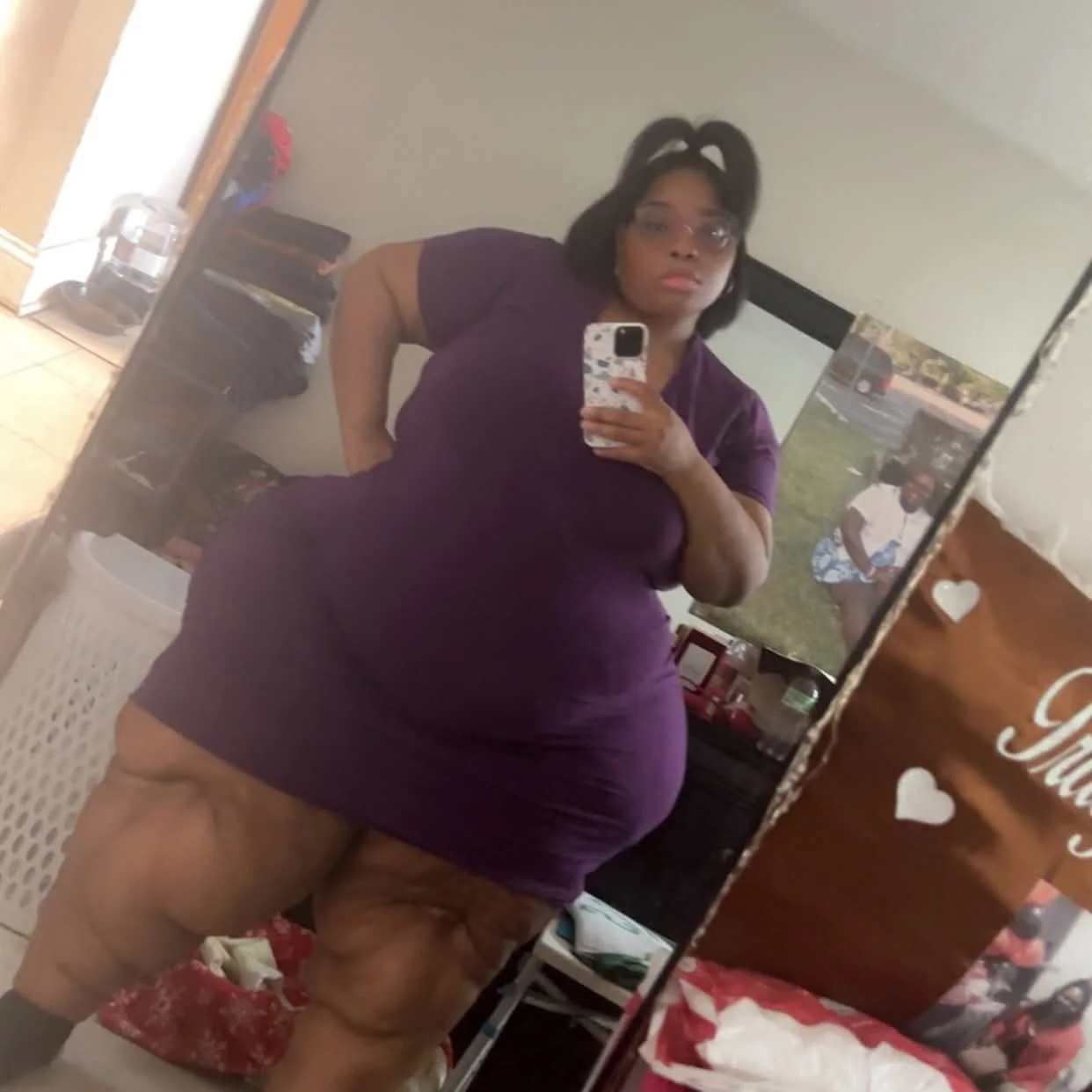 Ssbbw ebony auntie with a whole lotta hips and a whole lotta ass. I'm not pulling out 155 image 7