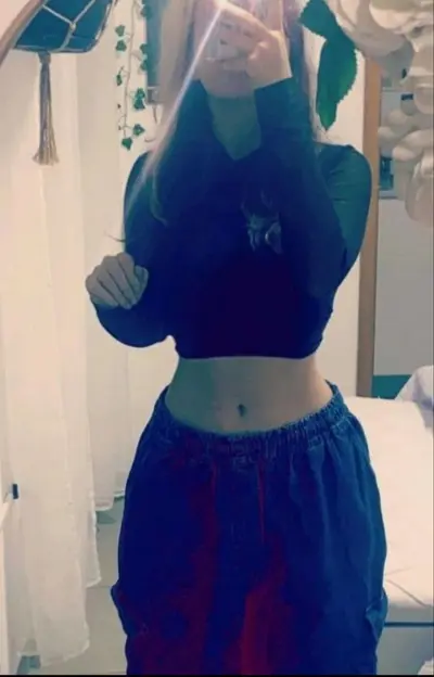 Dona do próprio brilho ✨ cover image