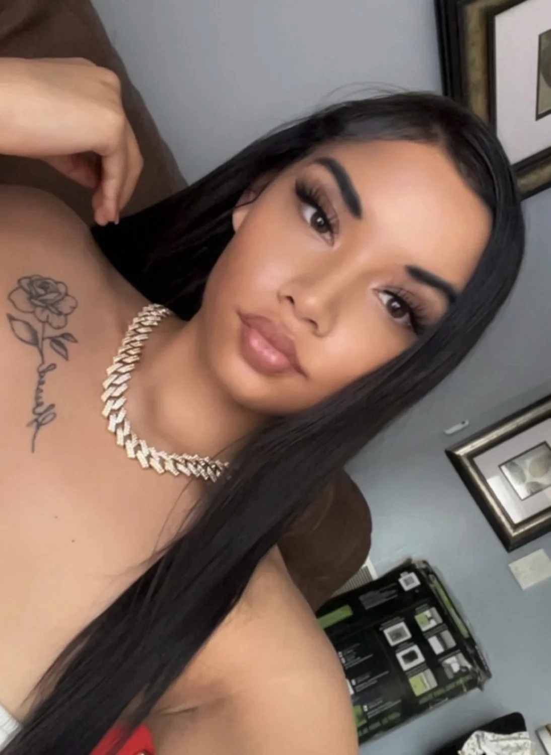 This slut likes to get breeded image 3