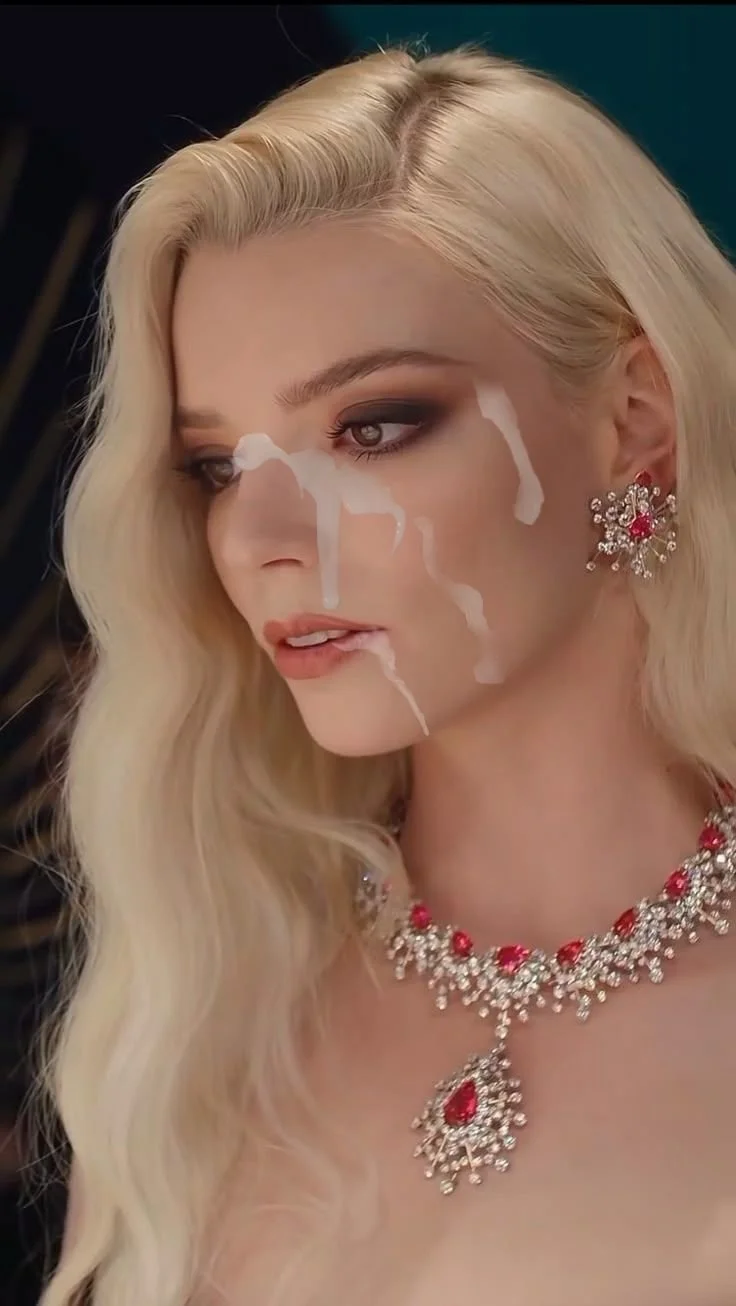 Anya Taylor Joy cumshot image 5