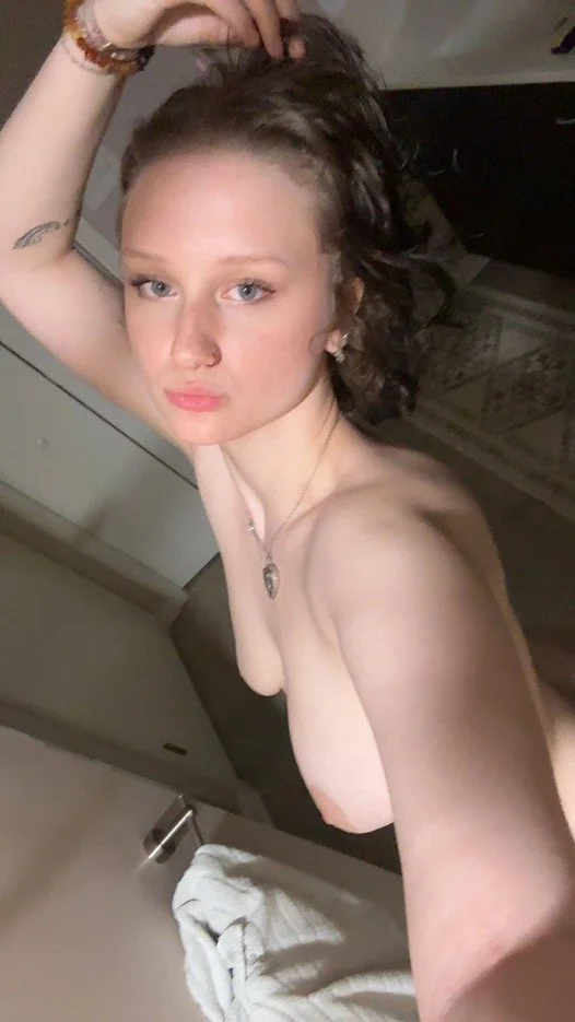 Twitter slut 34 image 2