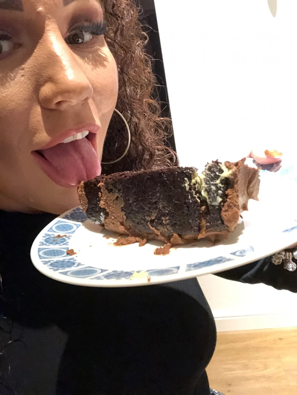 UK Slut Mel image 14
