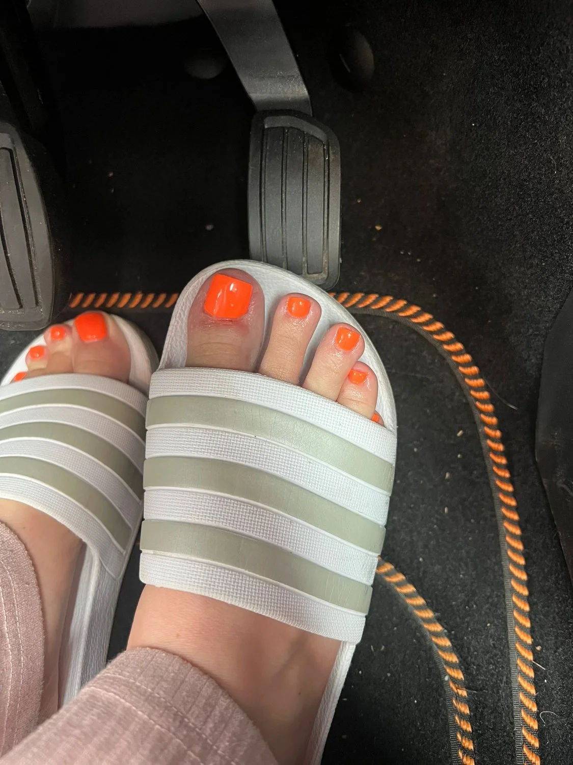 UK Slut Mel image 16