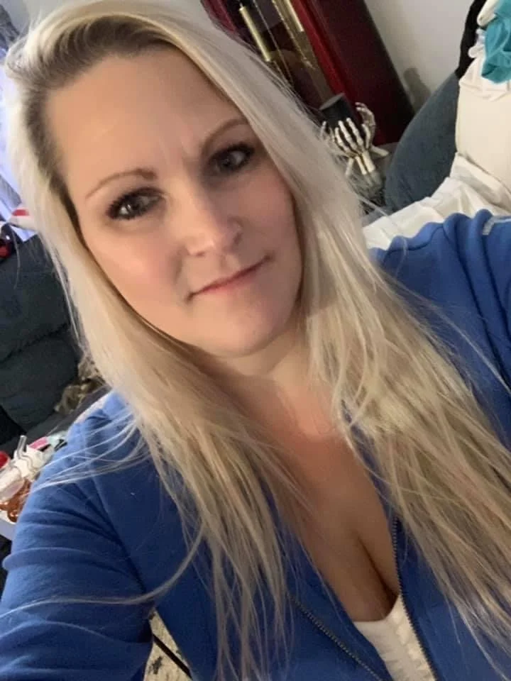 Blonde MILF image 3