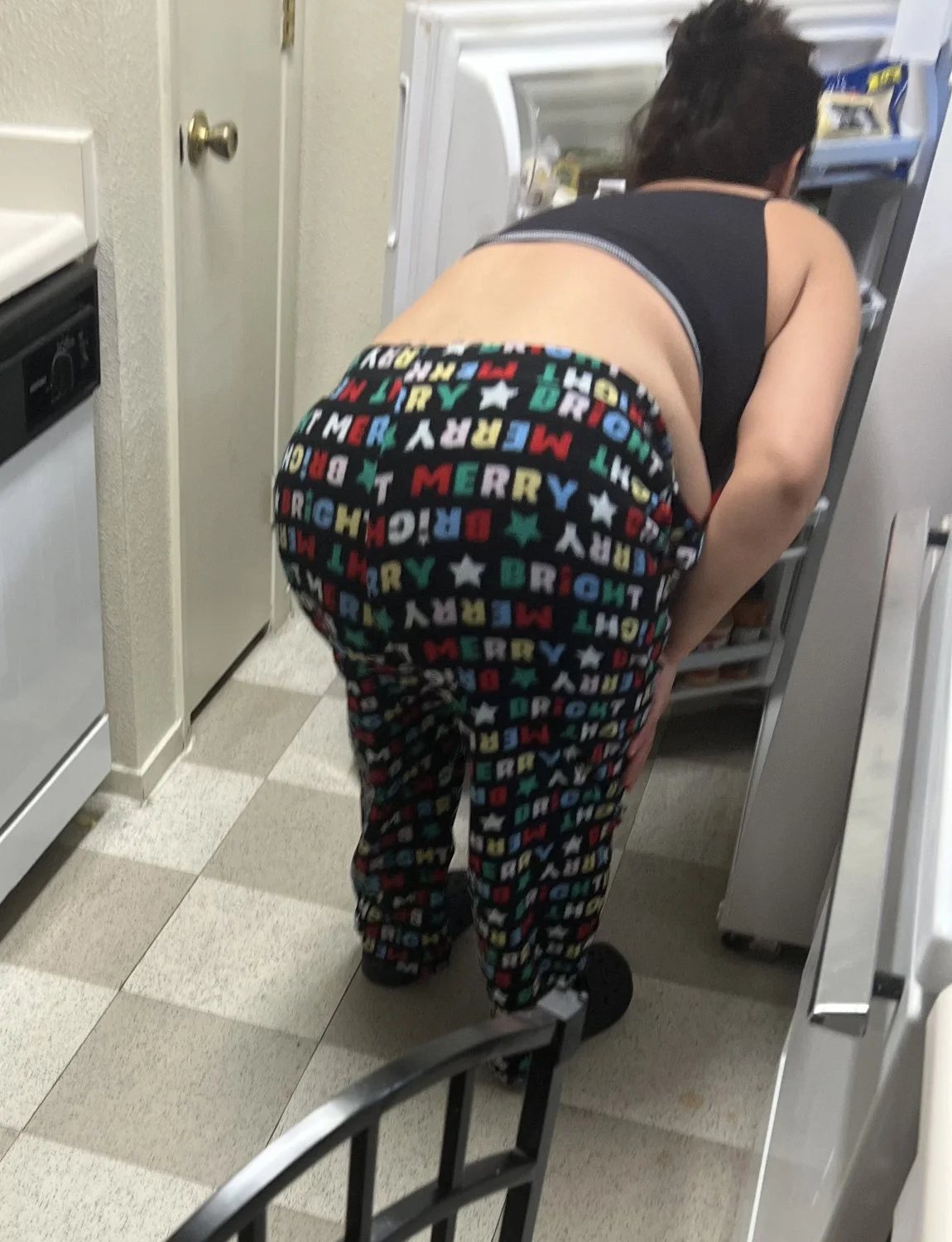 Creeping on my Latina sister 😈 image 10
