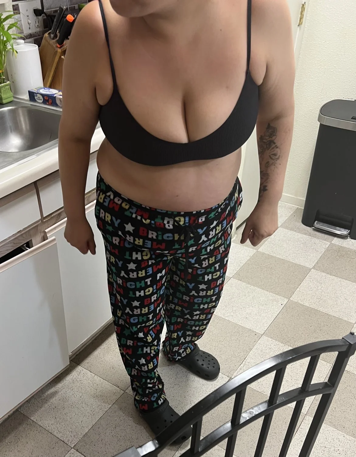 Creeping on my Latina sister 😈 image 18