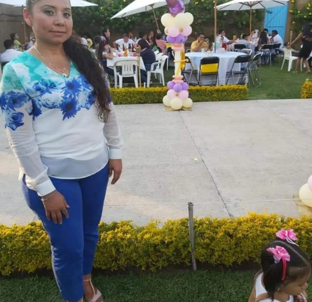 Doña karina putas image 9