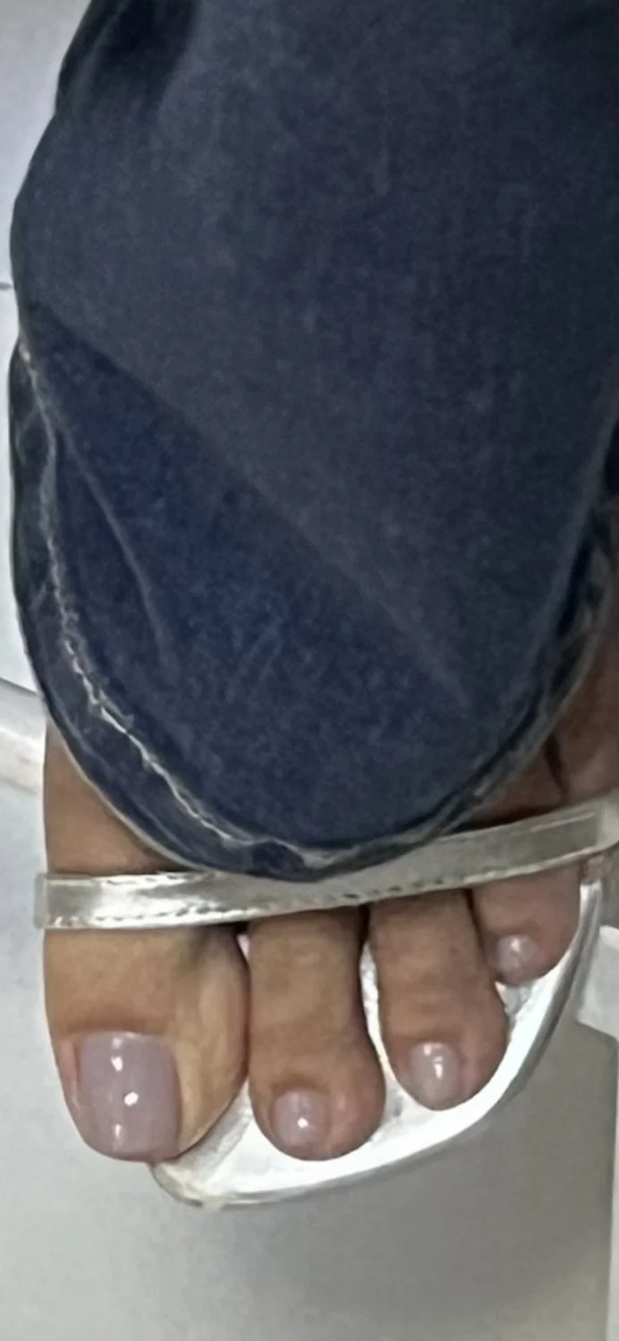 Pezinho e rostinho image 15