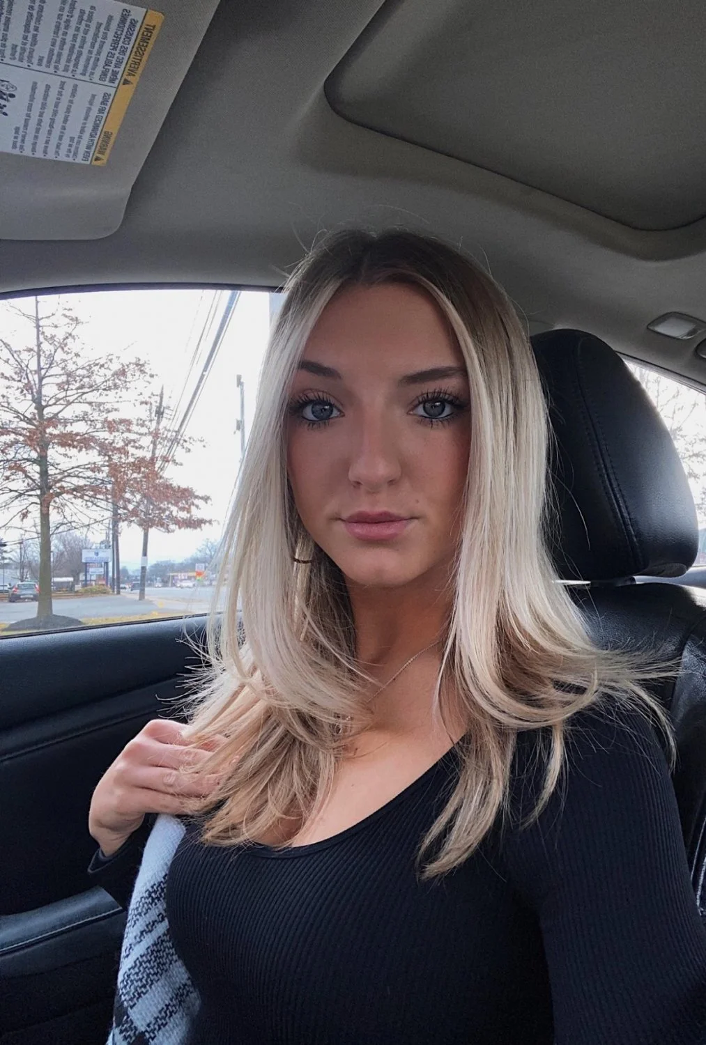 Hot slut Alyssa 24 ny image 3
