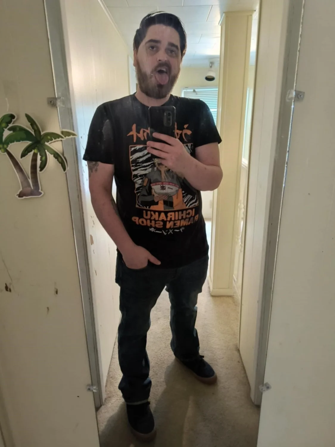 used to fuck this dude's gf while he was at work LOL main image