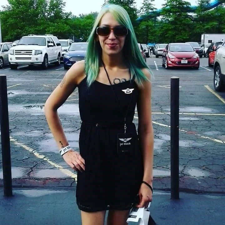 used to fuck this dude's gf while he was at work LOL image 8