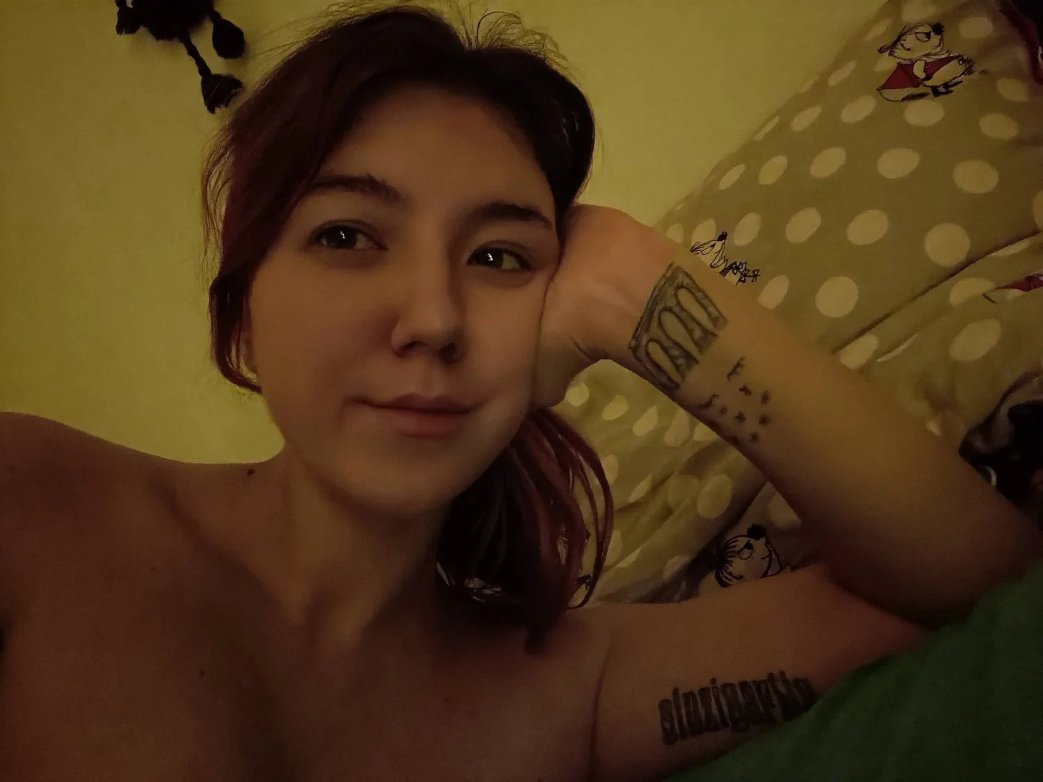 Little Czech webslut is back, whoring herself out image 13
