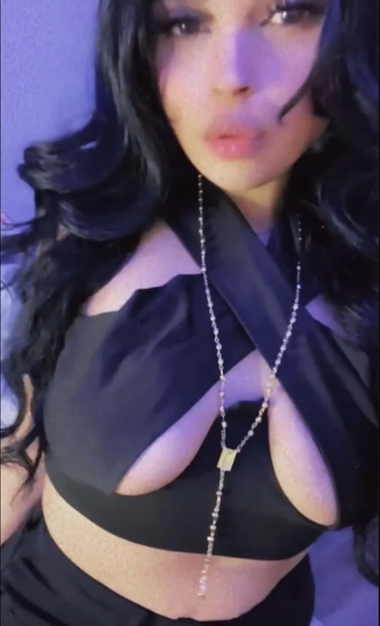 Las Vegas NV Ginna image 3
