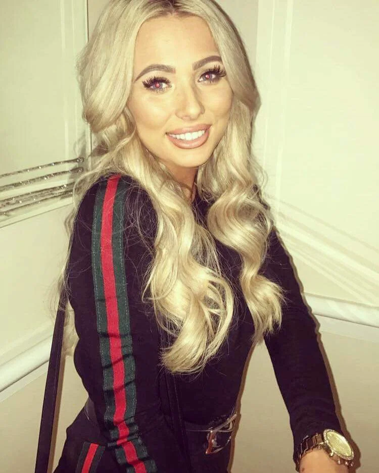 Kiera, scottish instagram bimbo image 35