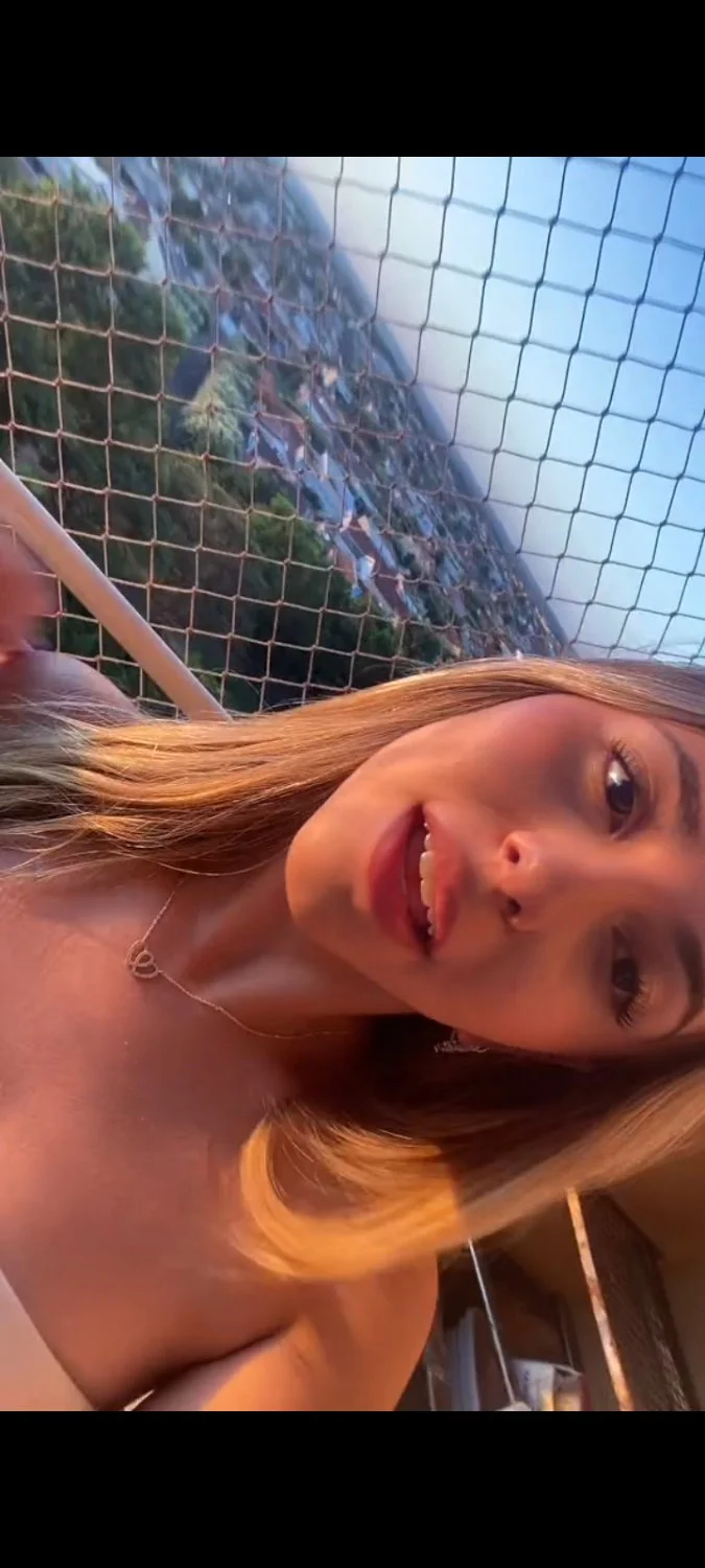 Novinha do insta image 32