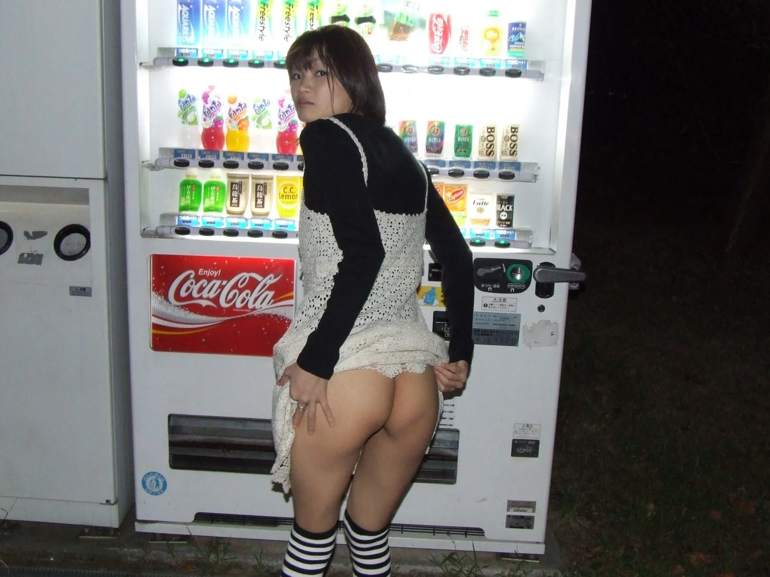Japanese amateur girl 8-1 image 32
