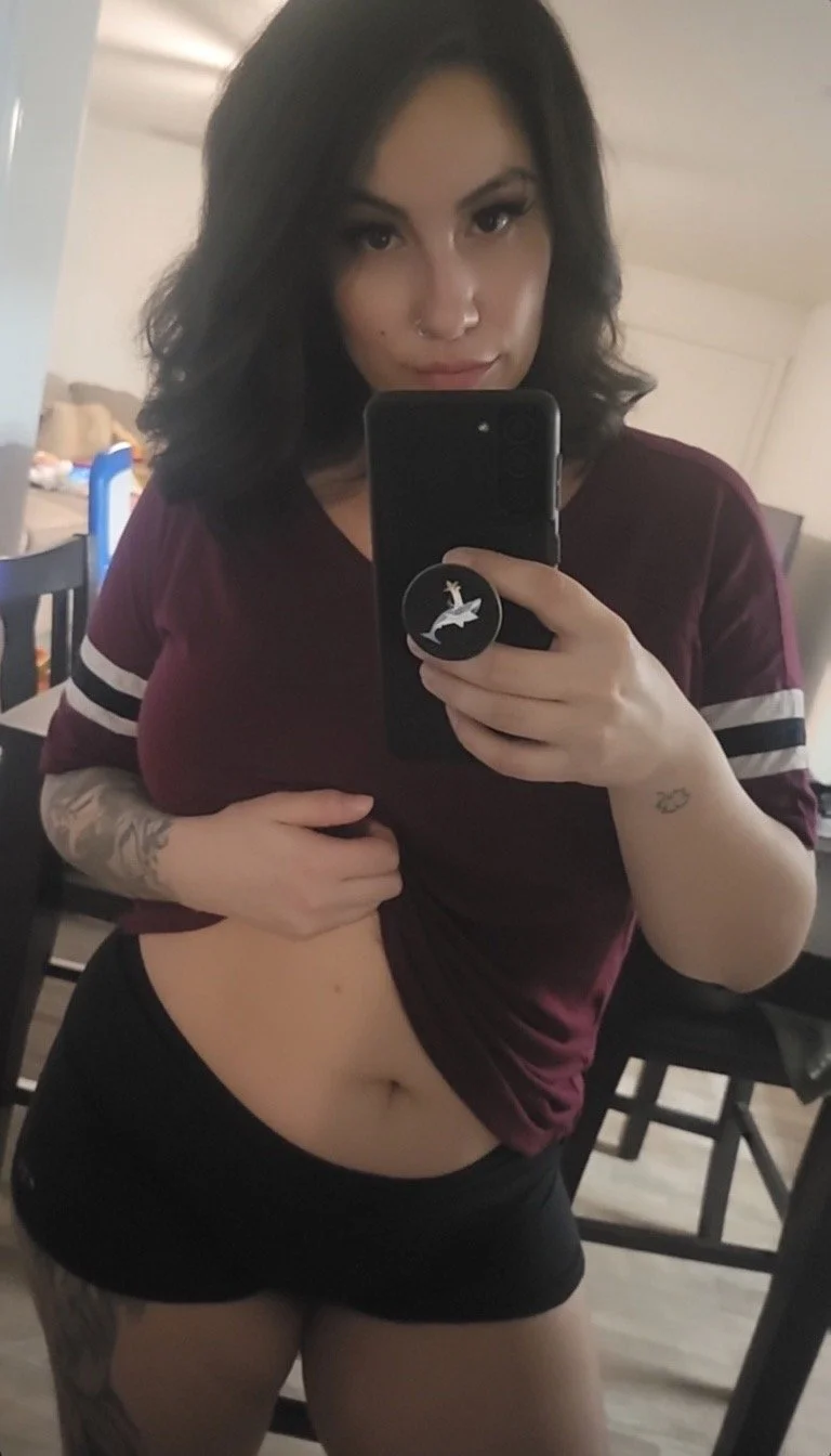 Trump Supporting Latina image 9