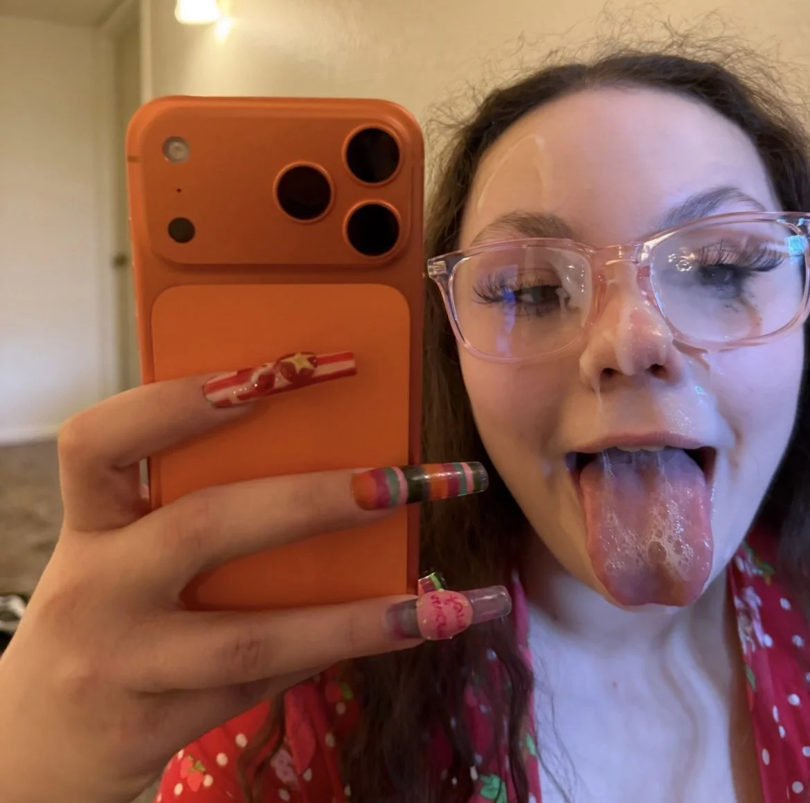 Facials 3 - These Sluts Love Cum! image 2