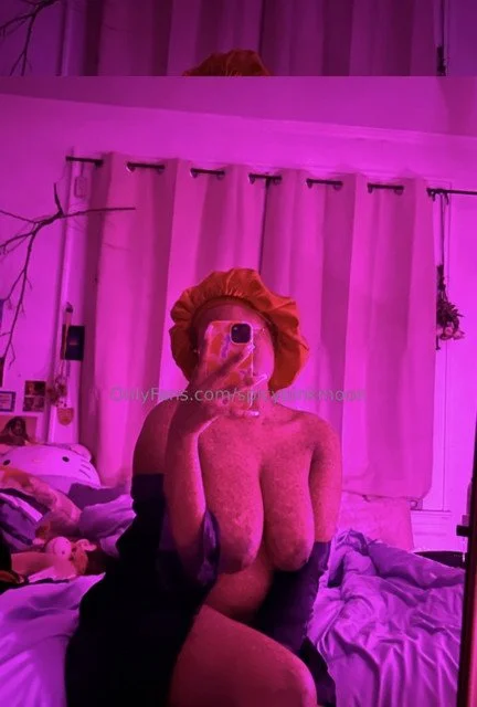 Sexy freckled spicypinkmoon main image