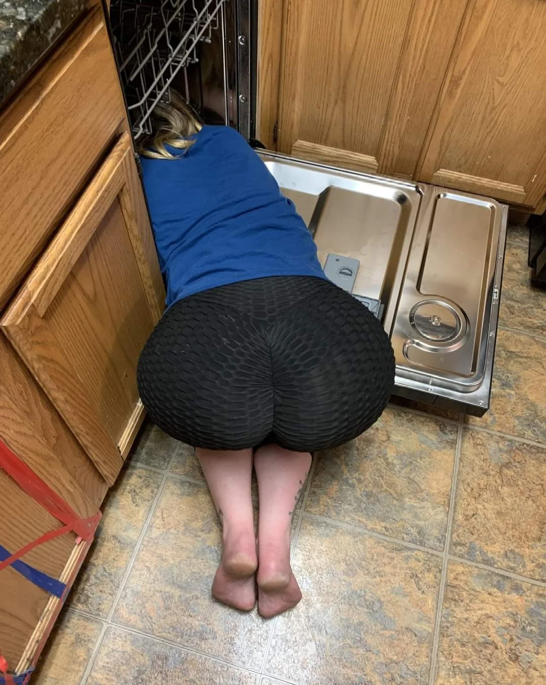 Nice butts clothed NN image 4