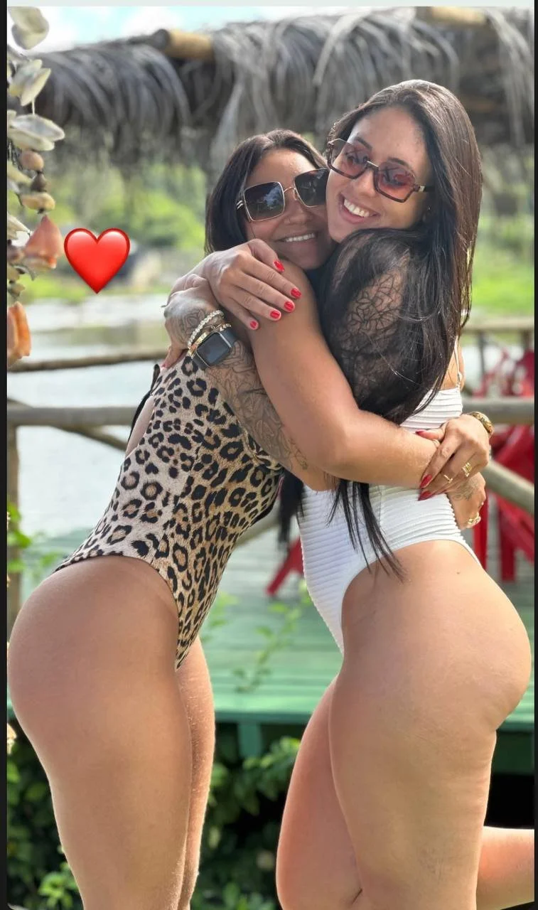 A morena gostosa da 𝔸𝕟𝕒 ℂ𝕒𝕣𝕠𝕝𝕚𝕟𝕒 image 8