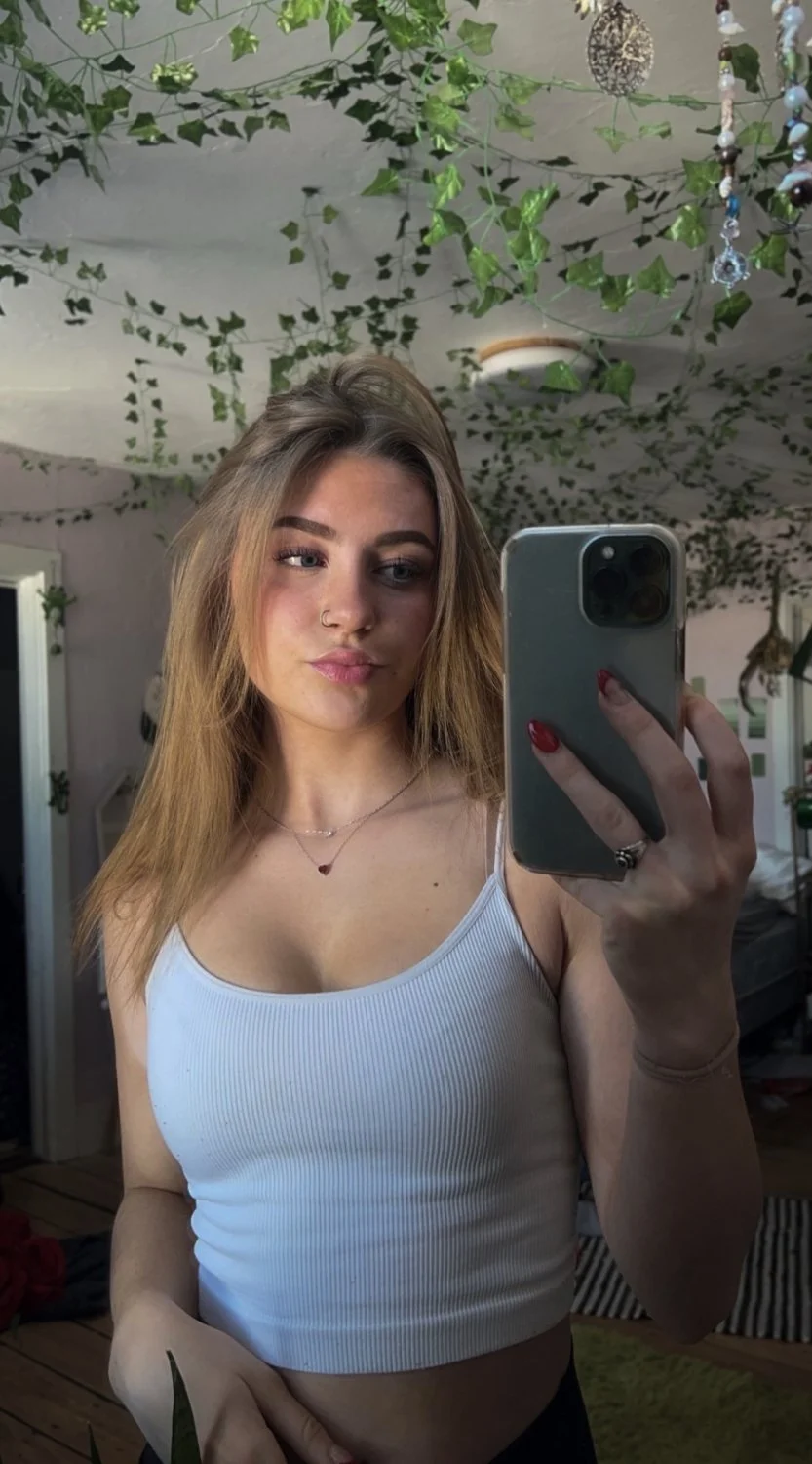 college slut image 11