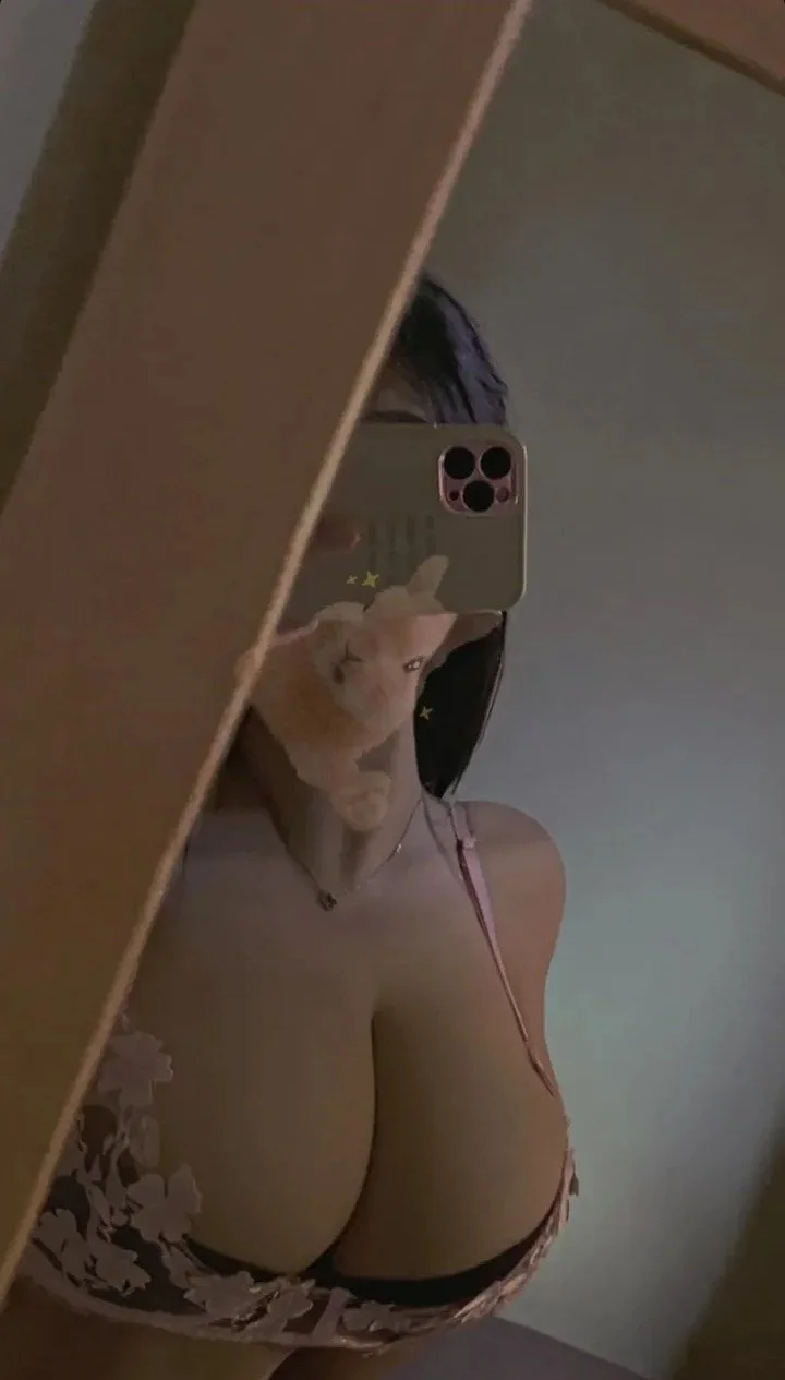 Tetona rosadita image 14