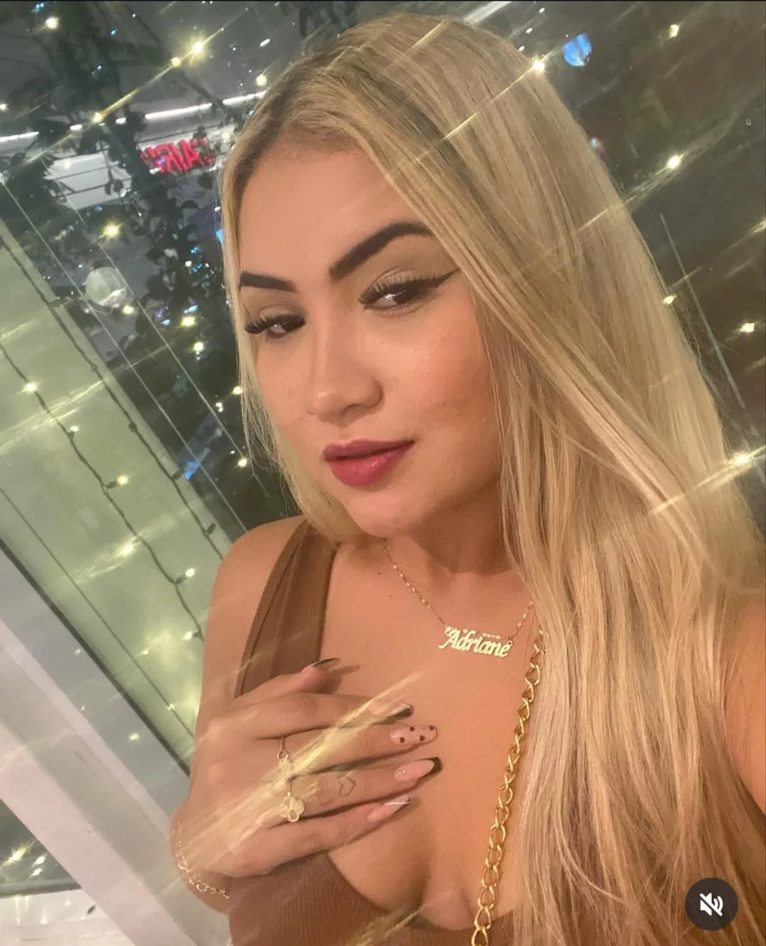 Adriane Sena de Cametá PA dando gostoso image 3