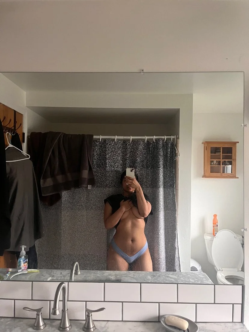 Leaked Muslim slut image 3