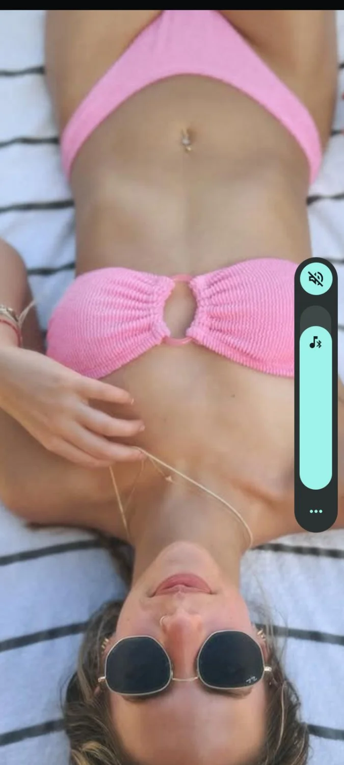 This South Dakota slut is so flexible image 2