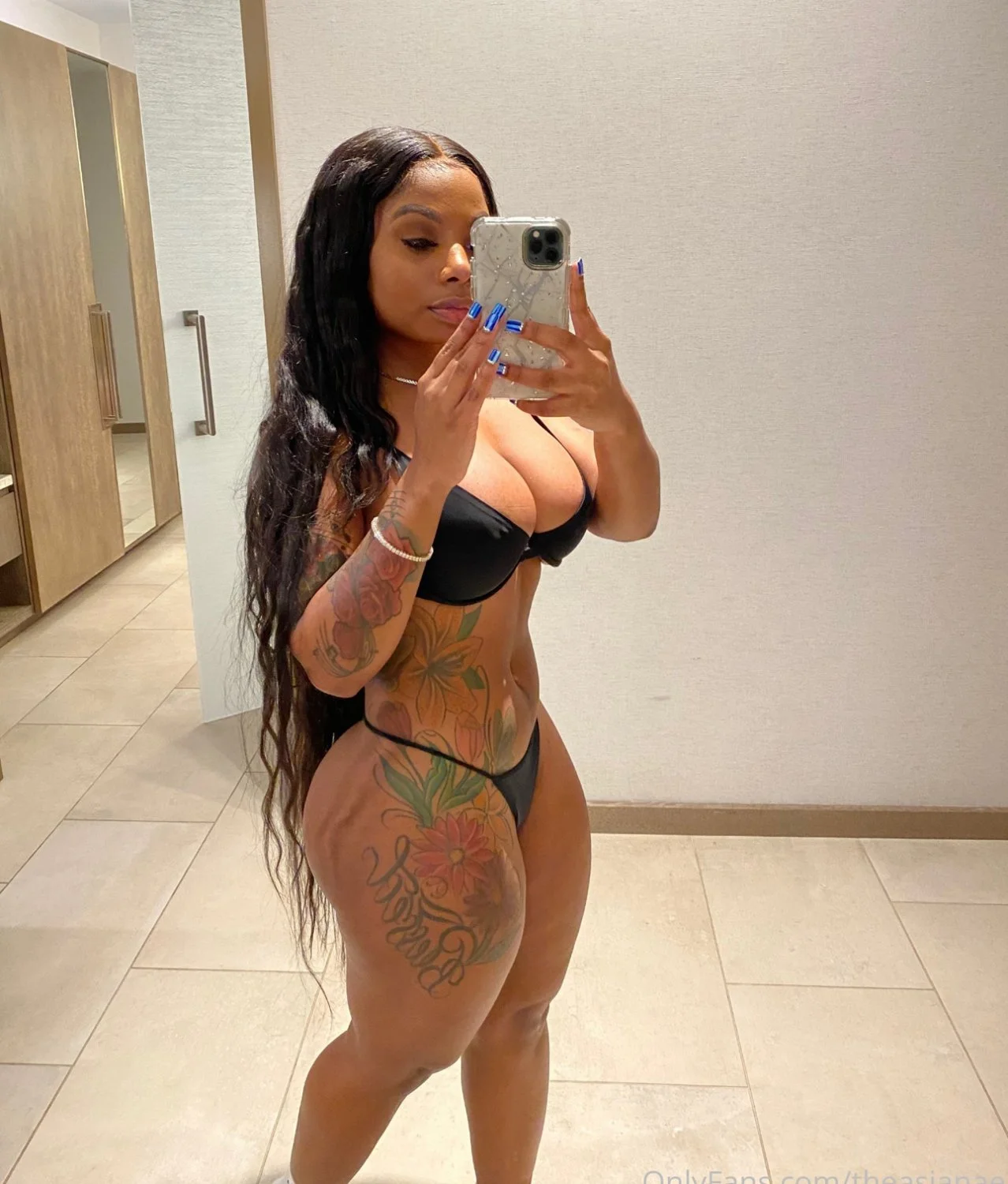 Thick ebony main image