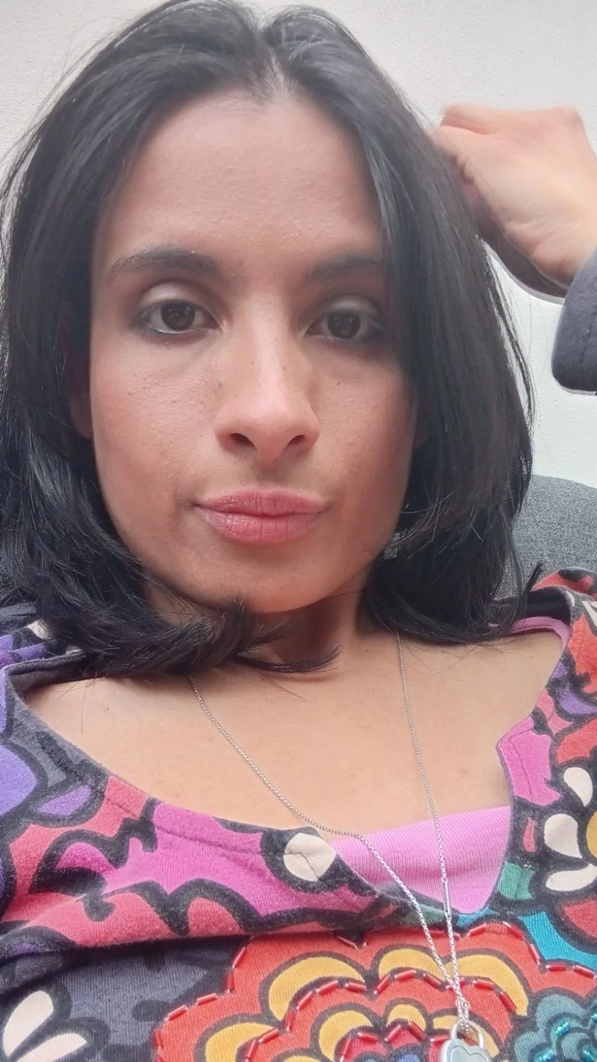 Former Flight Attendant became a cheap hooker image 14