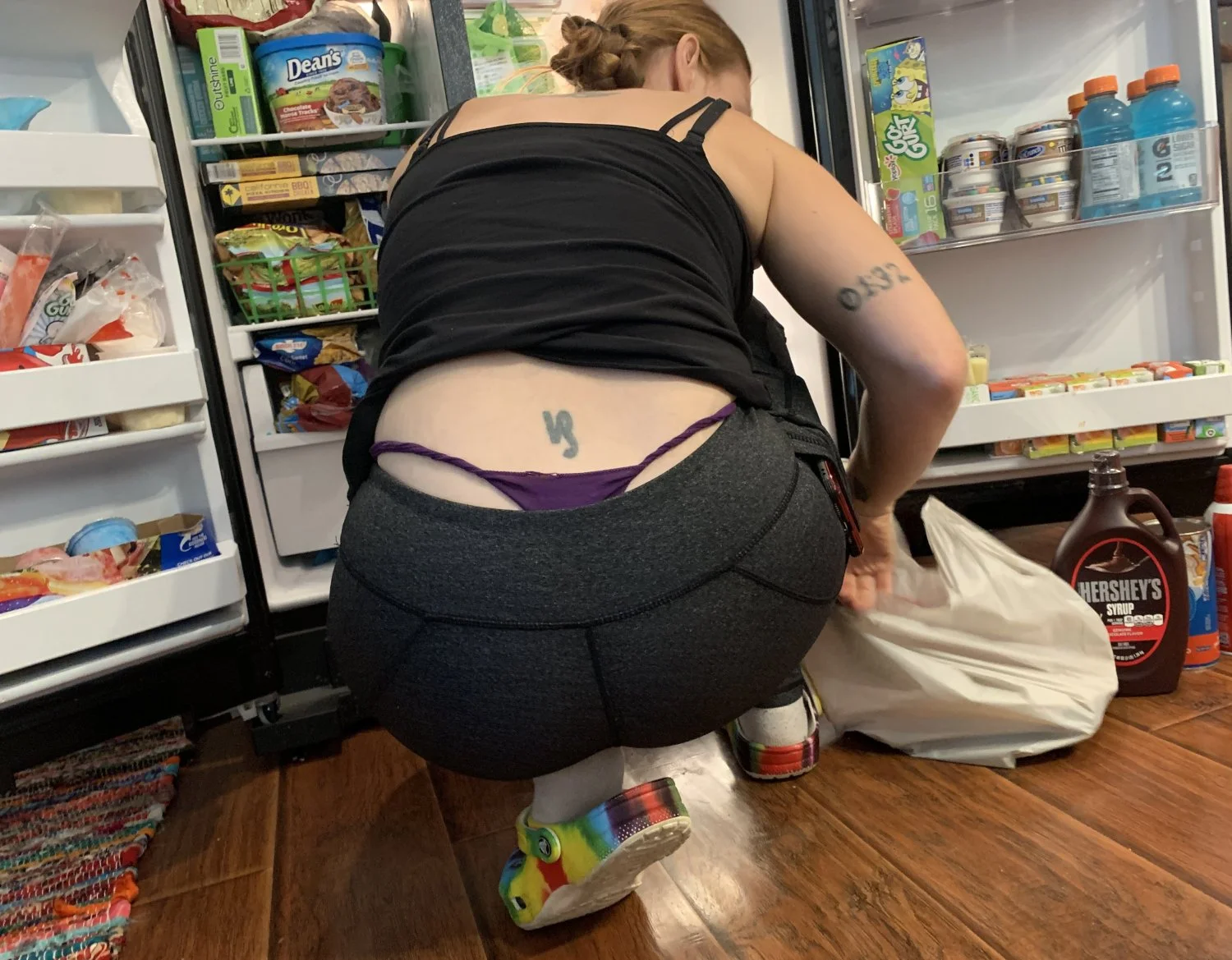 Whaletail wife image 19