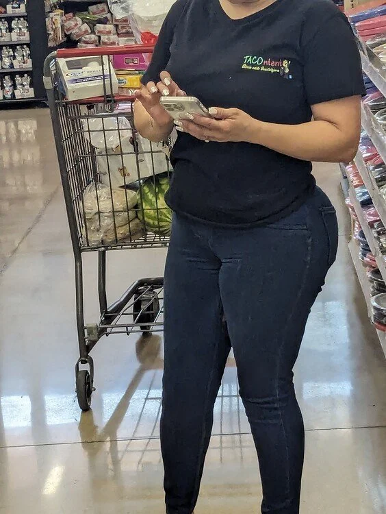 Thick Mexican Milf From Tacontent Restaurant image 10