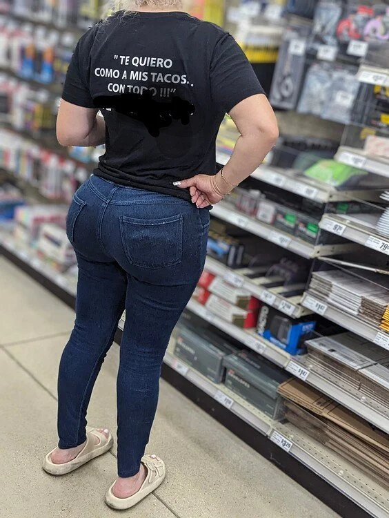 Thick Mexican Milf From Tacontent Restaurant image 14