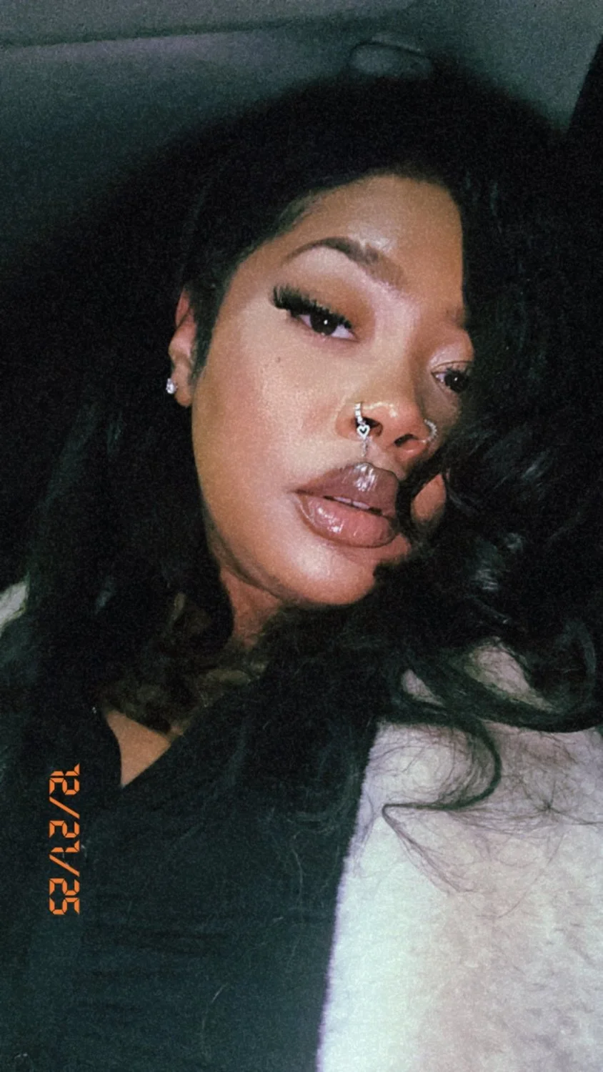 Got more of her? image 3