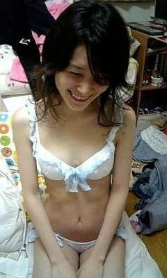 Japanese amateur milf 75 image 37