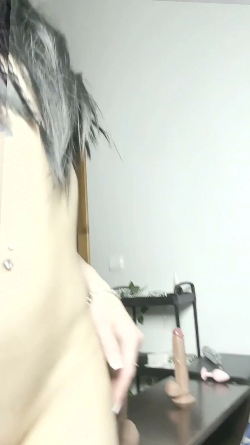 🔞 fat ass naked horny moaning wet orgasm 💦🫦 Check OF image 2