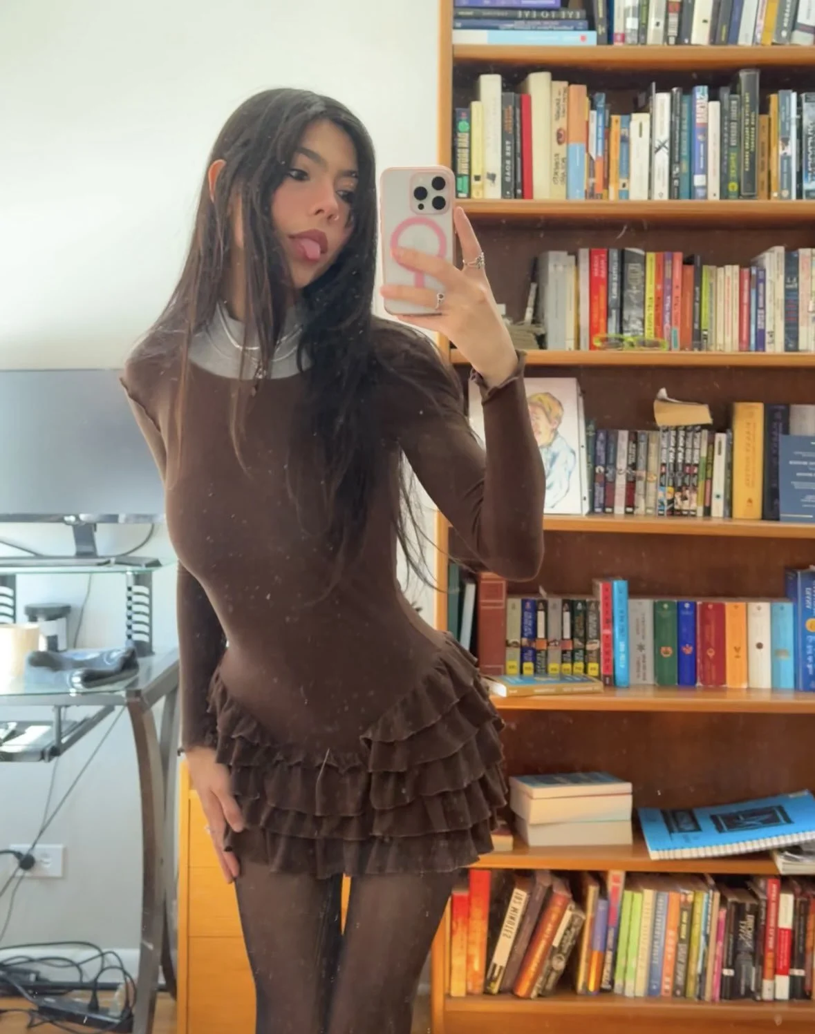 cute latina image 2