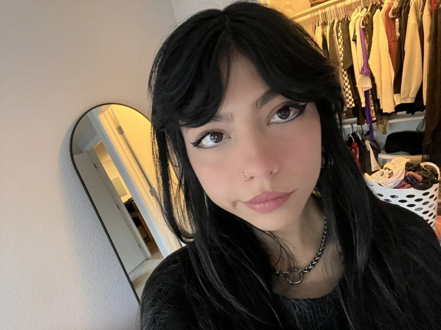 cute latina image 4