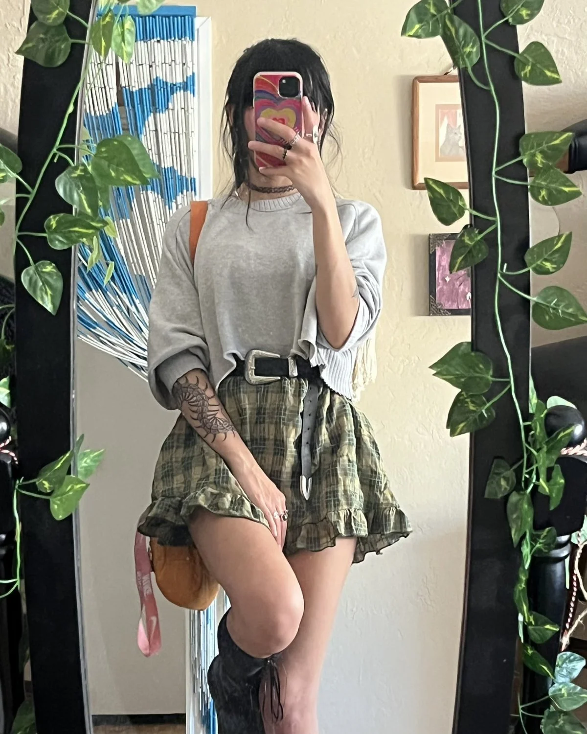 cute latina image 7