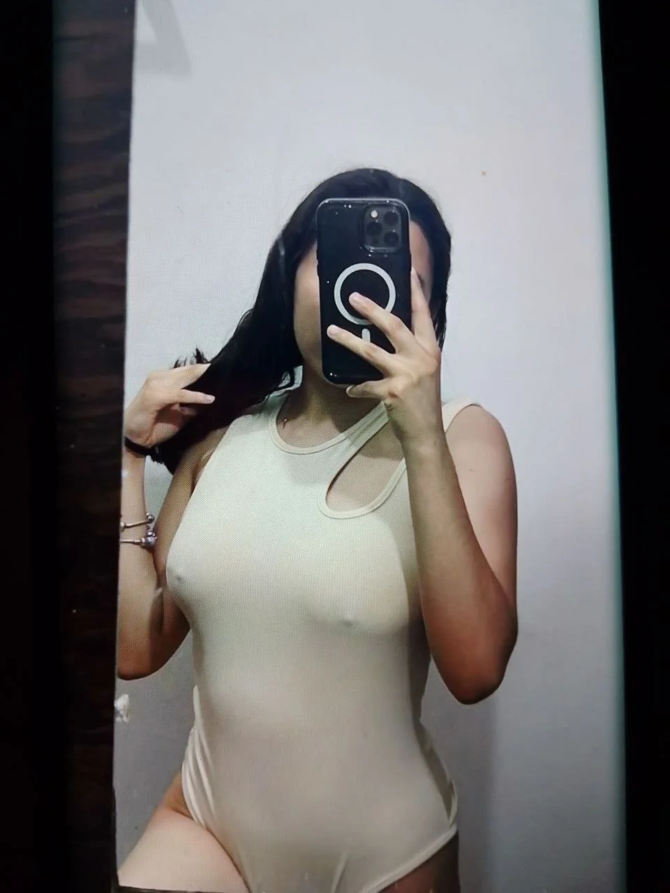 Blanquita Morra culona sexy coño rico cojiendo con su novio image 3