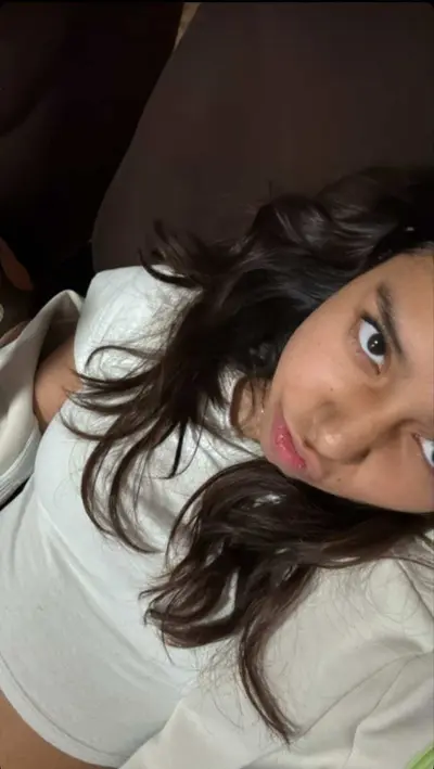 Daniela, Mexicana de 20 años cover image