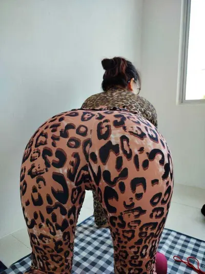 Nice big phat ass! cover image
