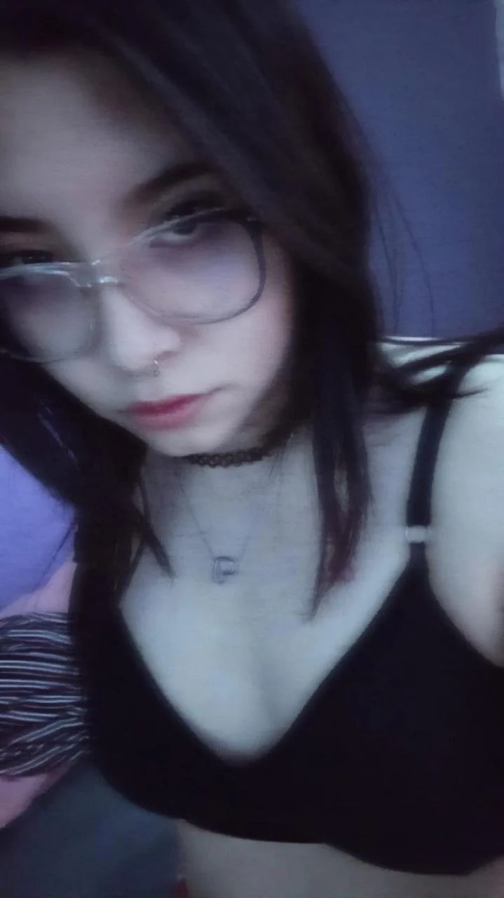 emo discord slut leaked image 2