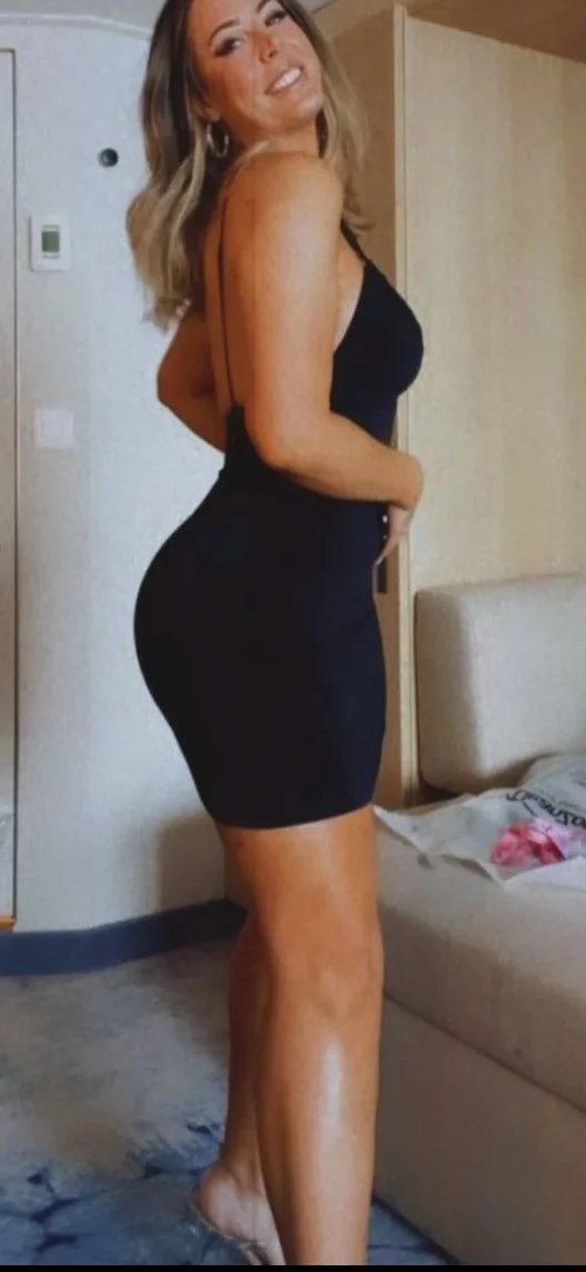 Texas TikTok milf Robyn fields image 49