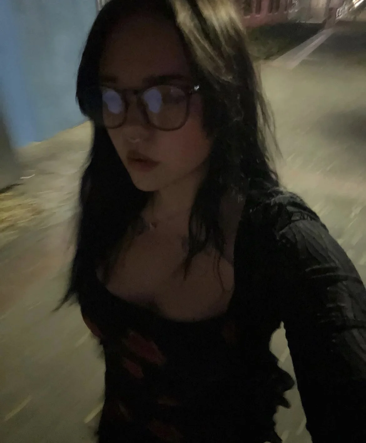My favorite trashy alt teen Maddie image 3